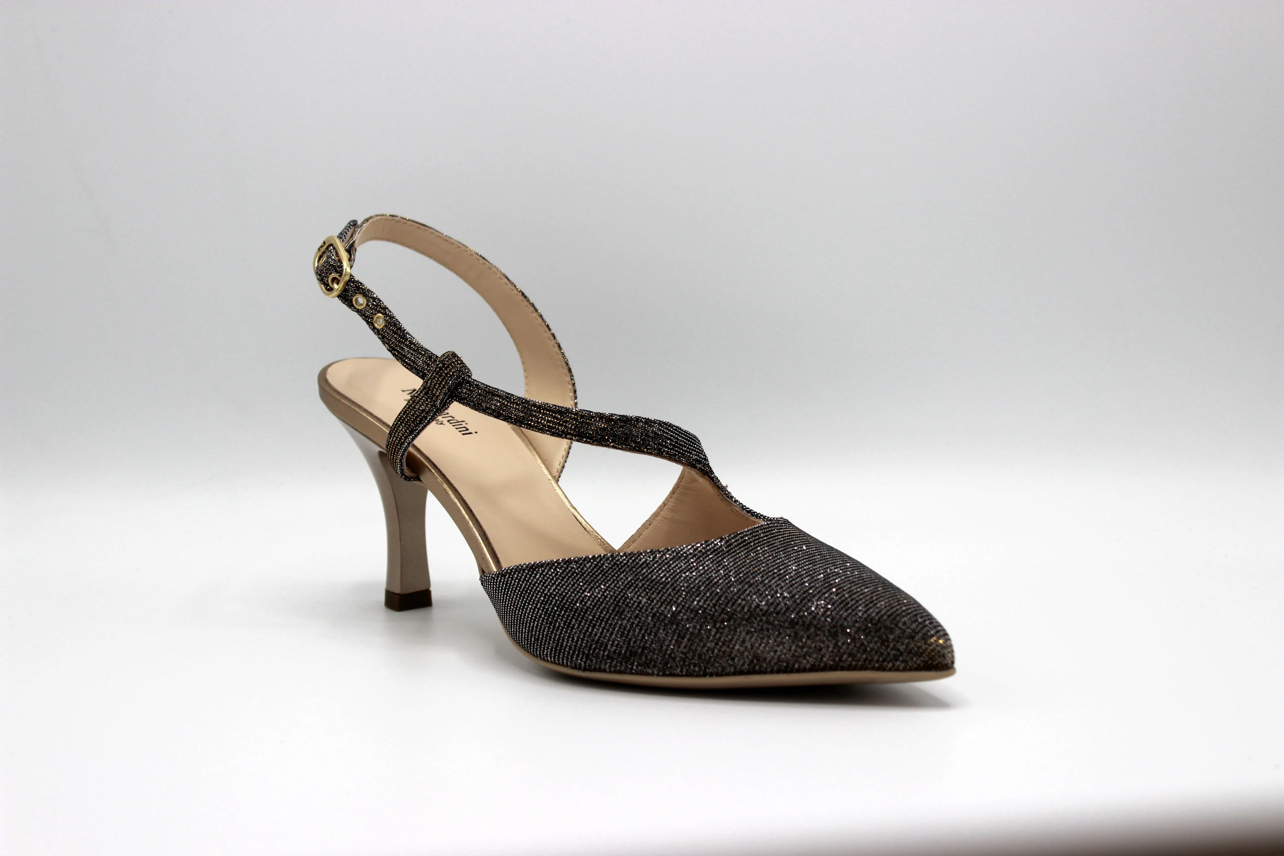 Nero Giardini 7010 notturno rame