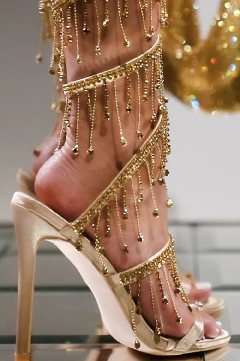 Sandali con tacco alto Golden Sparkly con tacco alto con nappa