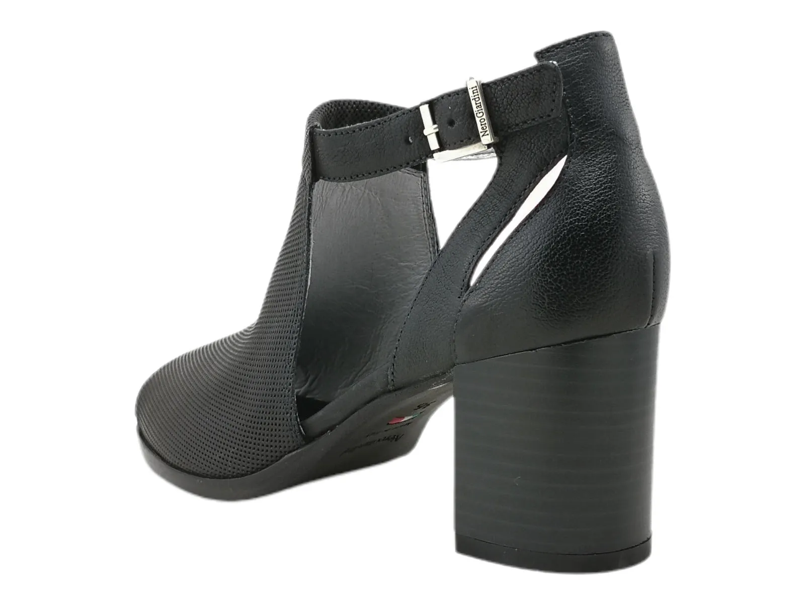   Tronchetti Donna NERO GIARDINI: Stile e comfort per ogni occasione  
